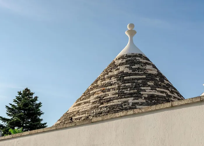 Pavì Trulli e Suites Locorotondo
